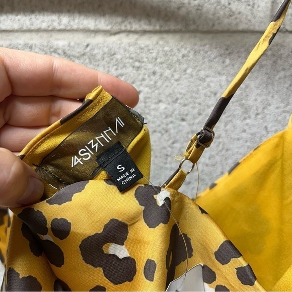 4Sienna Gold Leopard Skirt Set - Picture 9 of 11